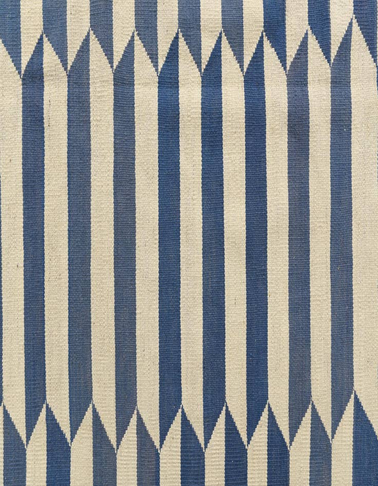 Detail image of 6' 9 x 9' 6  Hand Woven Kilim Modern Wool Rug