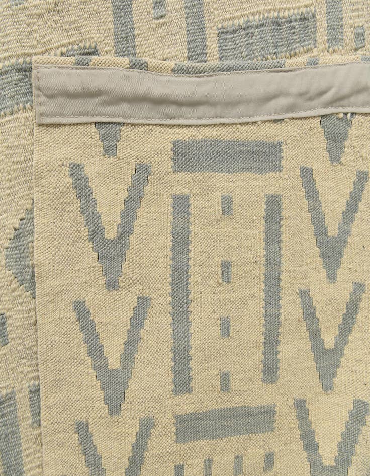 Detail image of 7' x 9' 7  Hand Woven Kilim Modern Wool Rug