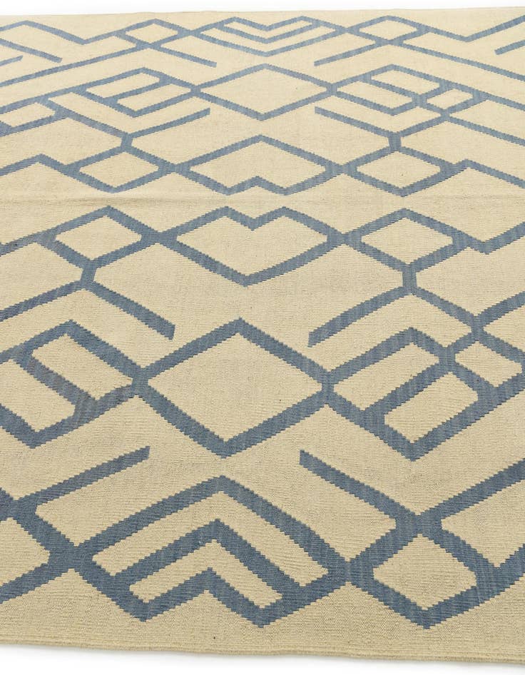 Detail image of 6' 10 x 9' 6 Hand Woven Kilim Modern Wool Rug