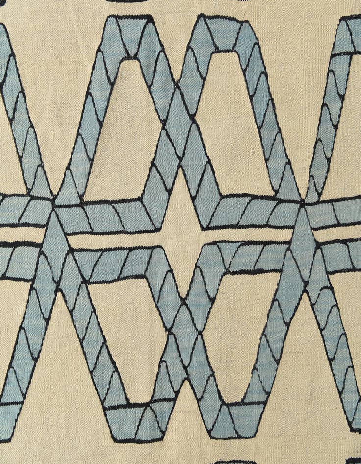 Detail image of 7' x 9' 5  Hand Woven Kilim Modern Wool Rug