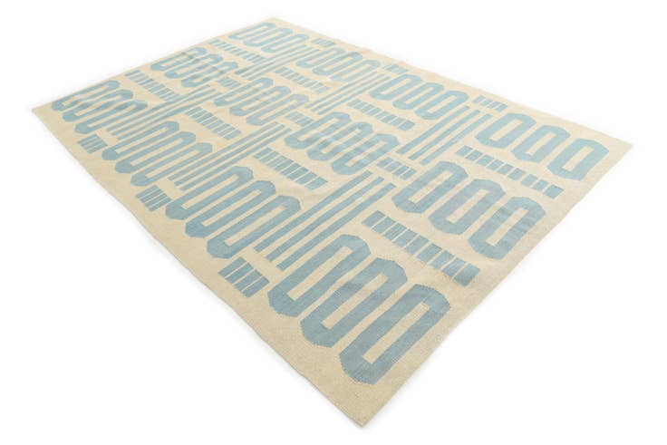 Detail image of 6' 7 x 9' 7 Hand Woven Kilim Modern Wool Rug