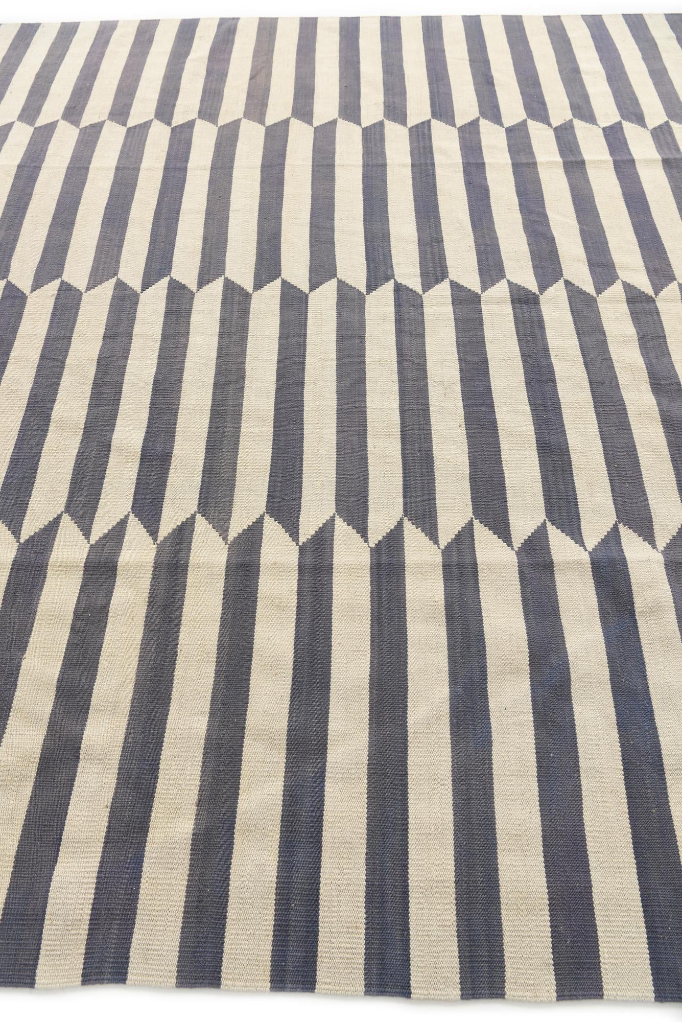 8' 3 x 9' 8 Hand Woven Kilim Modern Wool Rug
