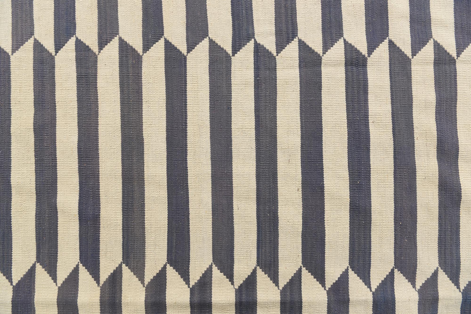 8' 3 x 9' 8 Hand Woven Kilim Modern Wool Rug