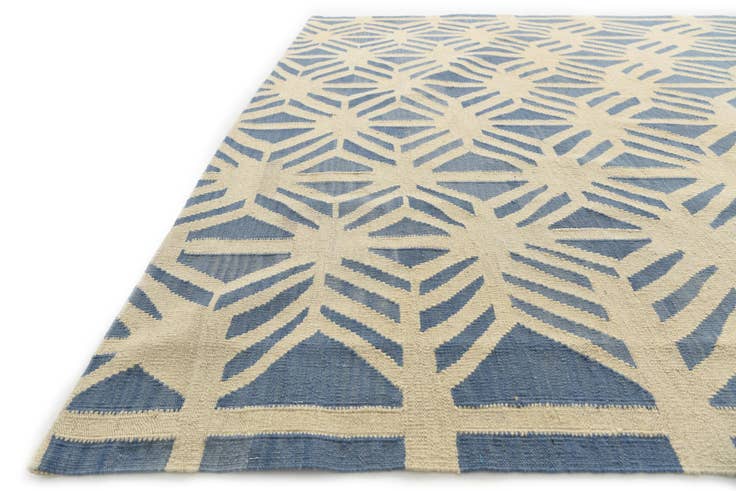 Detail image of 7' 3 x 9' 5 Hand Woven Kilim Modern Wool Rug