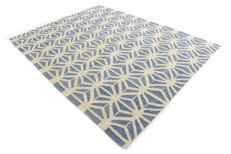 Detail image of 7' 3 x 9' 6 Hand Woven Kilim Modern Wool Rug
