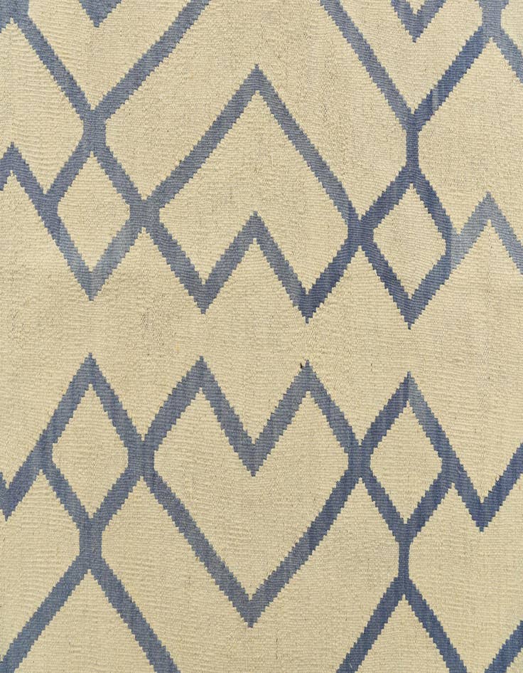 Detail image of 6' 10 x 9' 5  Hand Woven Kilim Modern Wool Rug