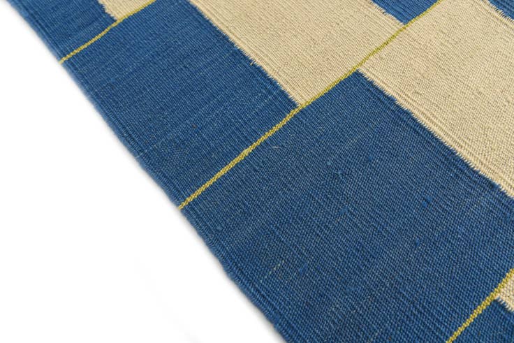 Detail image of 6' 10 x 9' 6 Hand Woven Kilim Modern Wool Rug