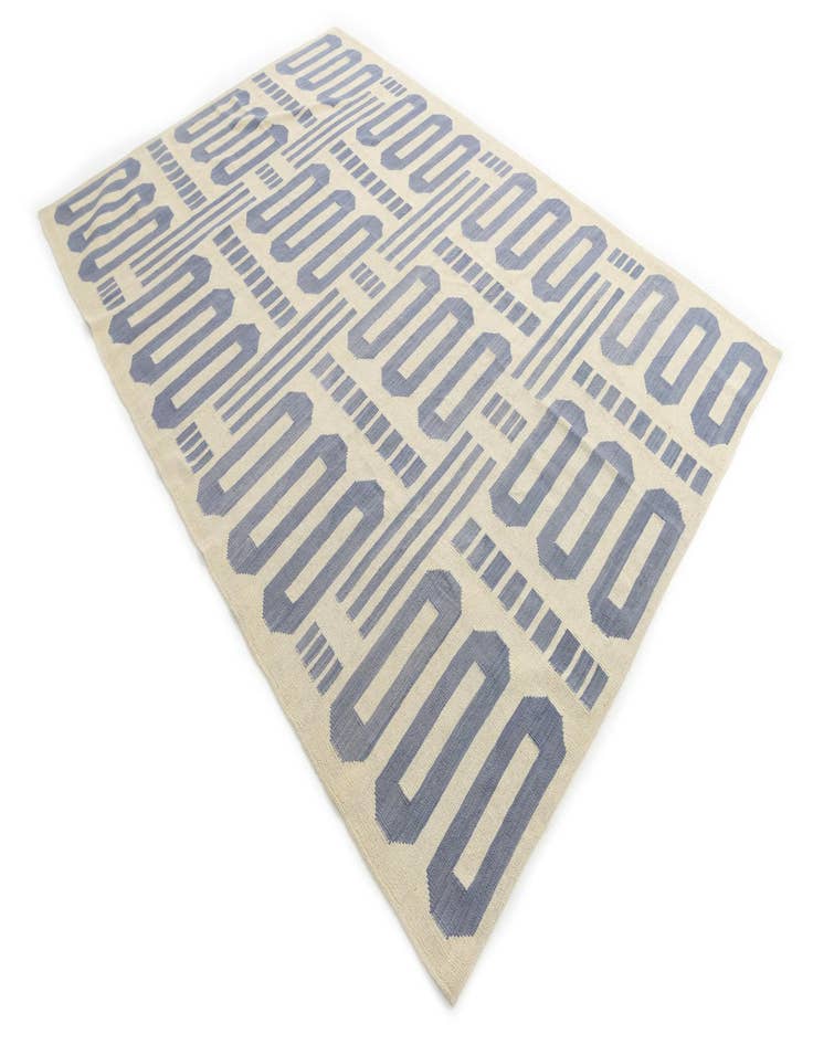 Detail image of 6' 7 x 9' 8  Hand Woven Kilim Modern Wool Rug