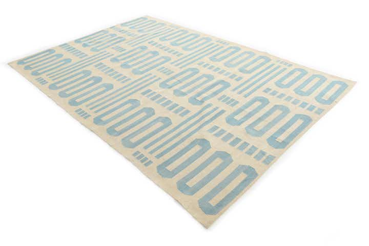 6' 7 x 9' 9 Hand Woven Kilim Modern Wool Rug