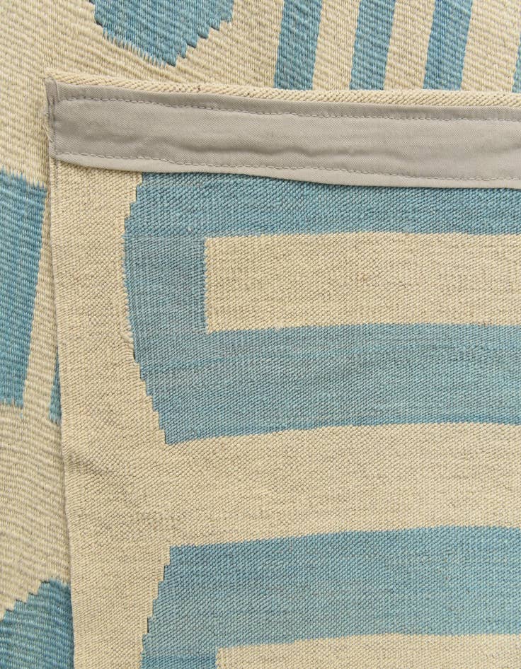 Detail image of 6' 7 x 9' 9  Hand Woven Kilim Modern Wool Rug