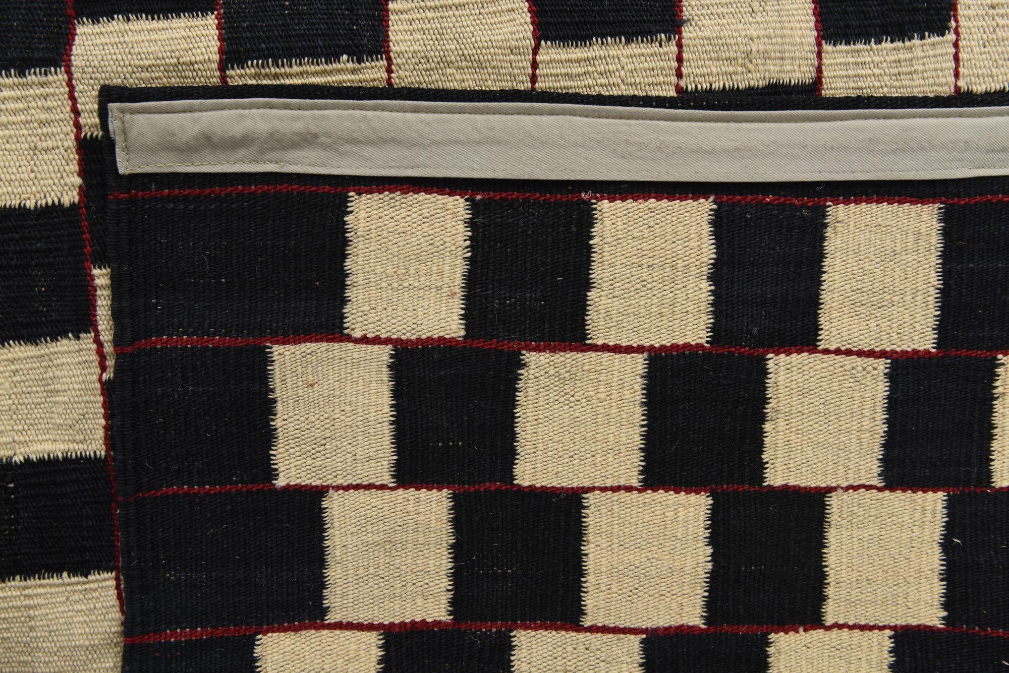 6' 7 x 9' 7 Hand Woven Kilim Modern Wool Rug