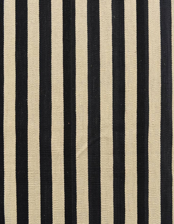 Detail image of 8' 1 x 9' 6  Hand Woven Kilim Modern Wool Rug