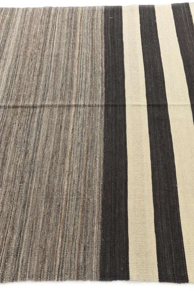 5' 1 x 6' 5 Hand Woven Kilim Modern Wool Rug