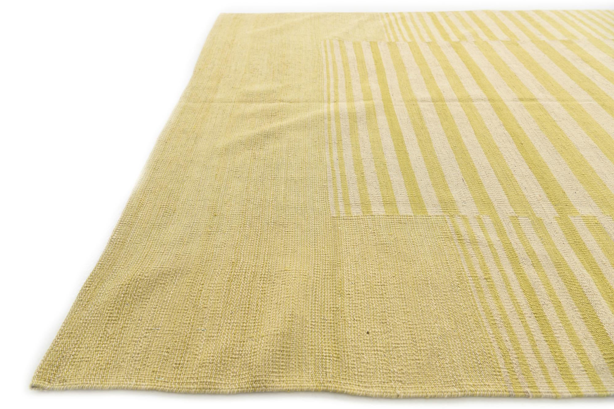 5' 1 x 6' 5 Hand Woven Kilim Modern Wool Rug