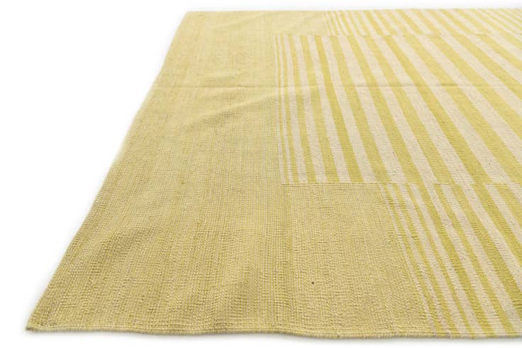 Detail image of 5' 1 x 6' 5 Hand Woven Kilim Modern Wool Rug