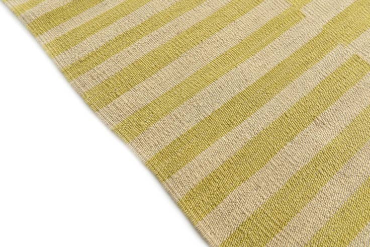 Detail image of 5' 1 x 6' 5 Hand Woven Kilim Modern Wool Rug