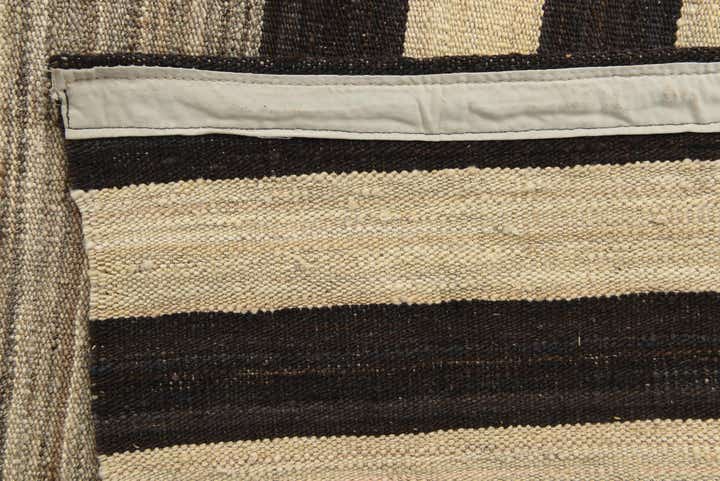 4' 1 x 5' 9 Hand Woven Kilim Modern Wool Rug