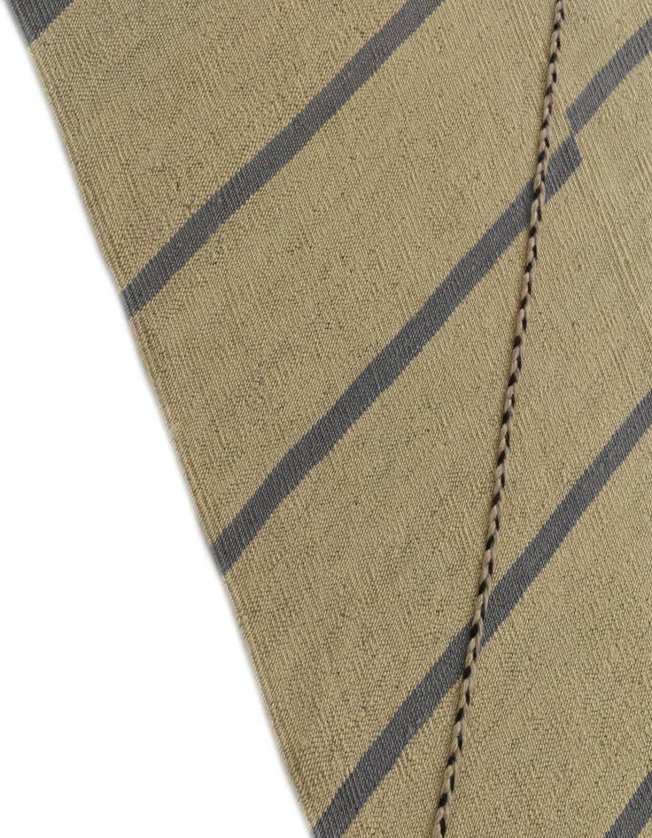 Detail image of 9' 7 x 12' 9  Hand Woven Kilim Modern Wool Rug