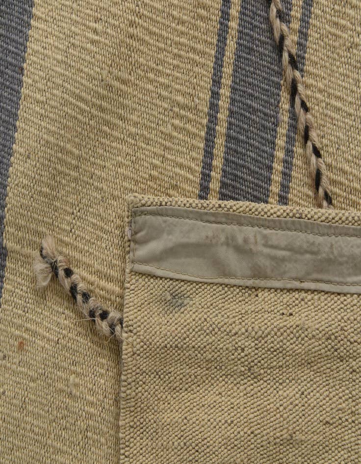 Detail image of 9' 7 x 12' 9  Hand Woven Kilim Modern Wool Rug