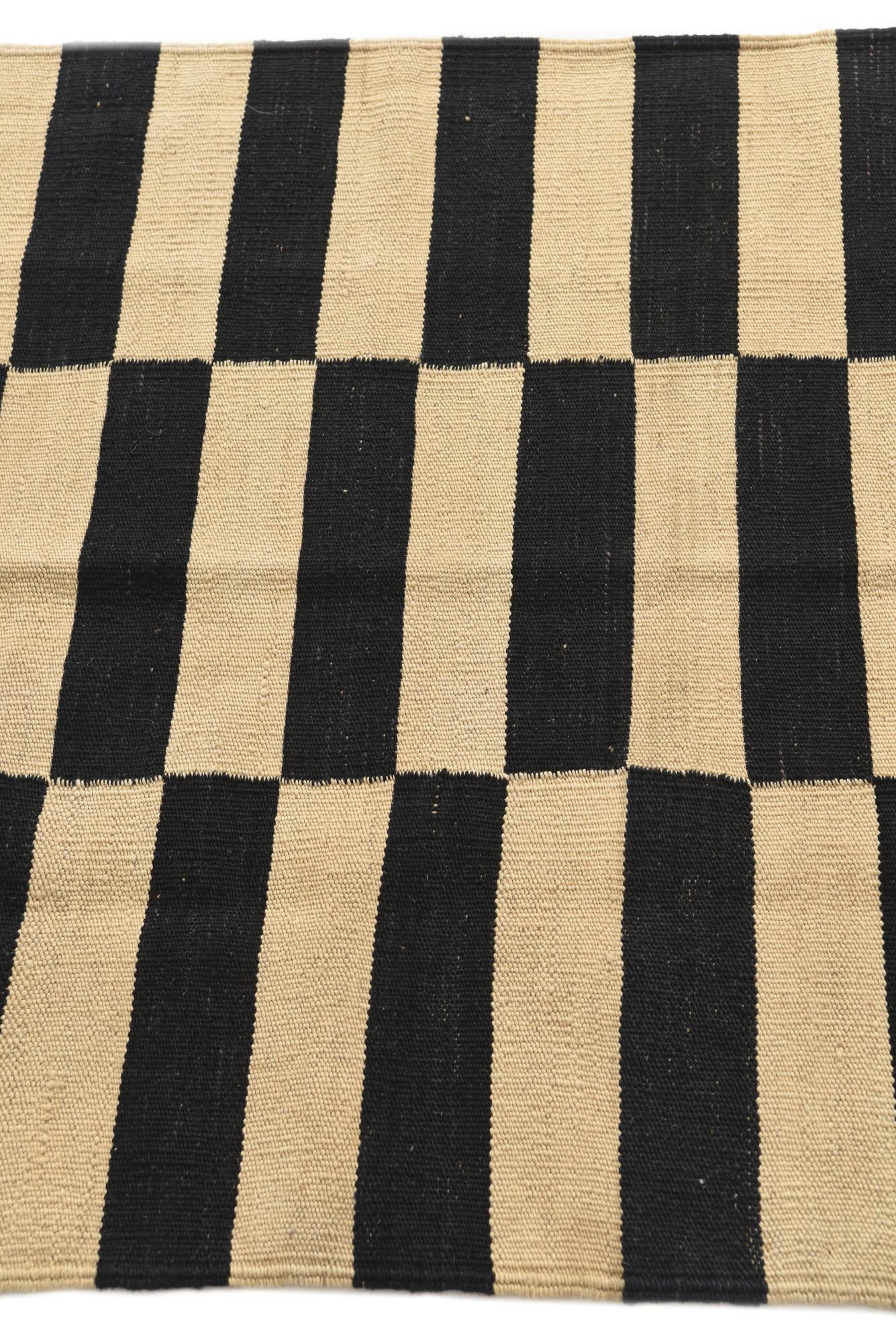 2' 8 x 3' 10 Hand Woven Kilim Modern Wool Rug