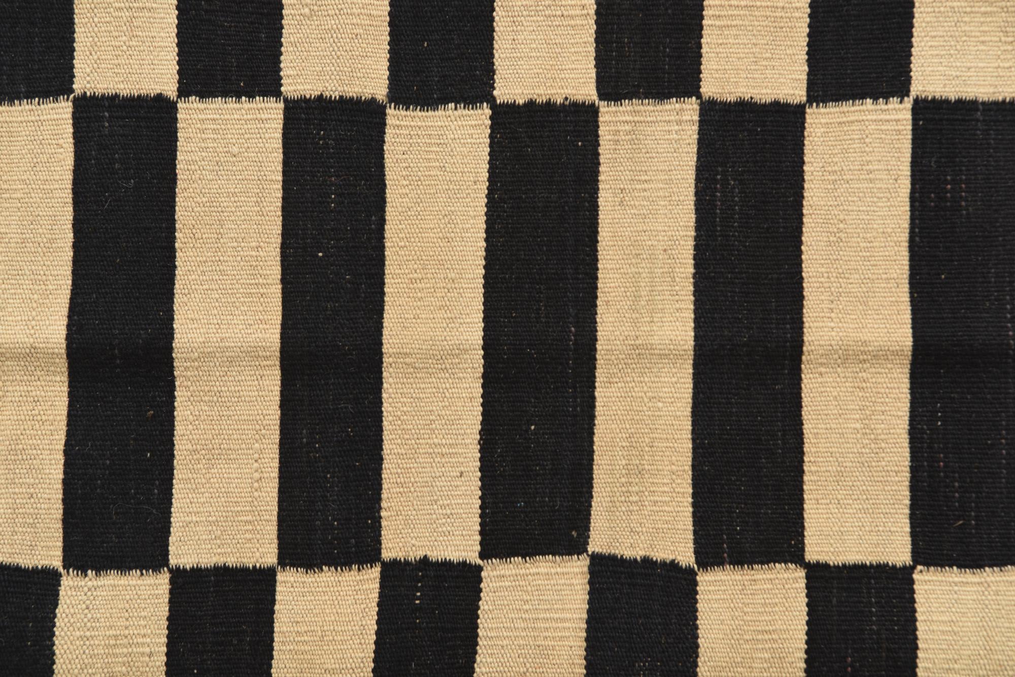 2' 8 x 3' 10 Hand Woven Kilim Modern Wool Rug