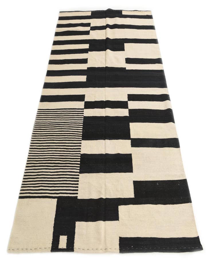 Detail image of 5' 7 x 7' 8  Hand Woven Kilim Modern Wool Rug