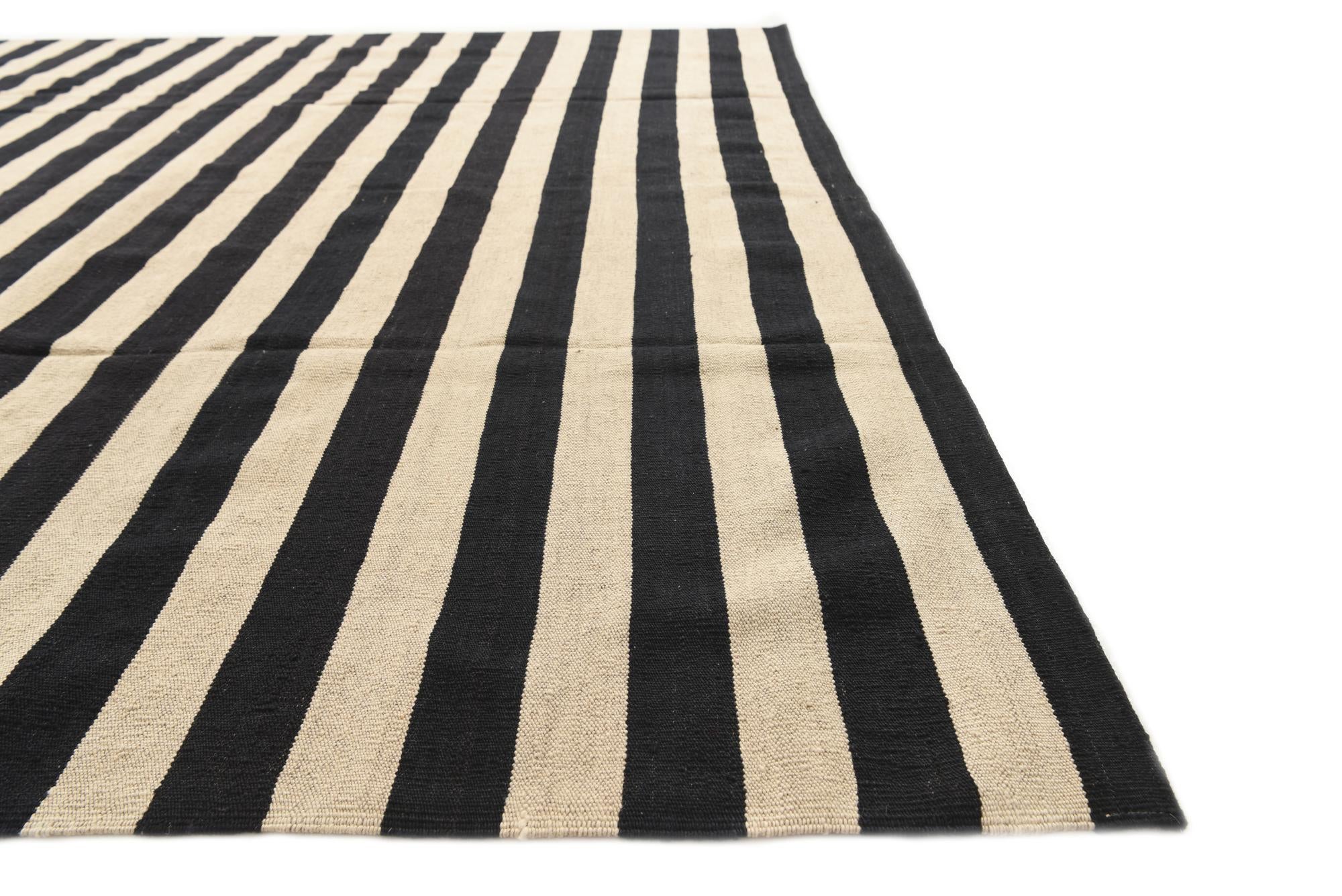 8' 5 x 11' 3 Hand Woven Kilim Modern Wool Rug