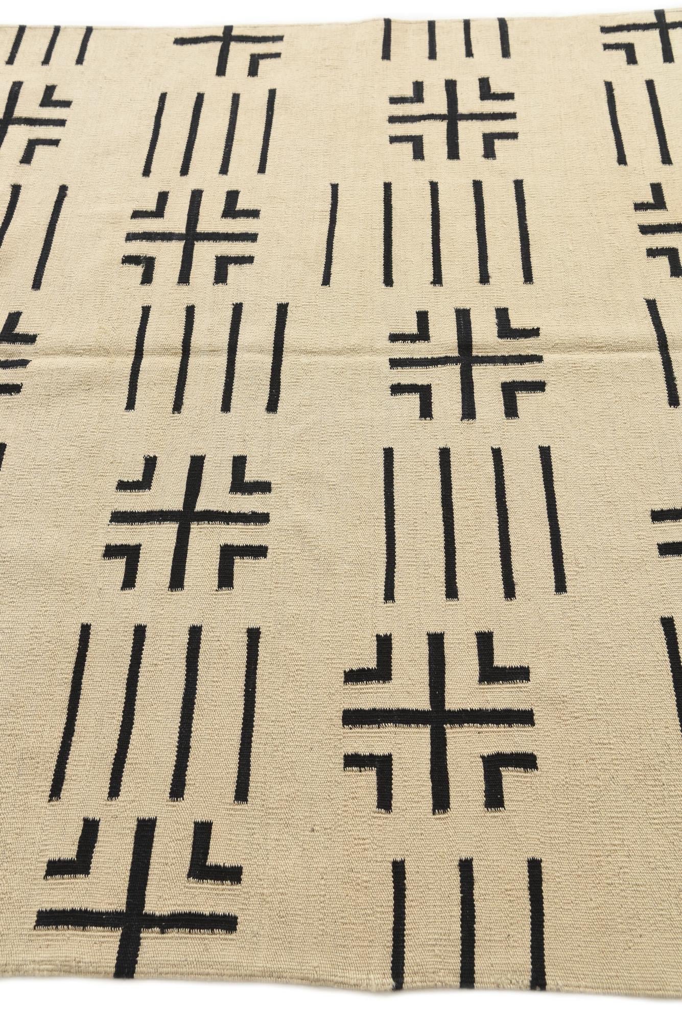 5' 5 x 6' 6 Hand Woven Kilim Modern Wool Rug