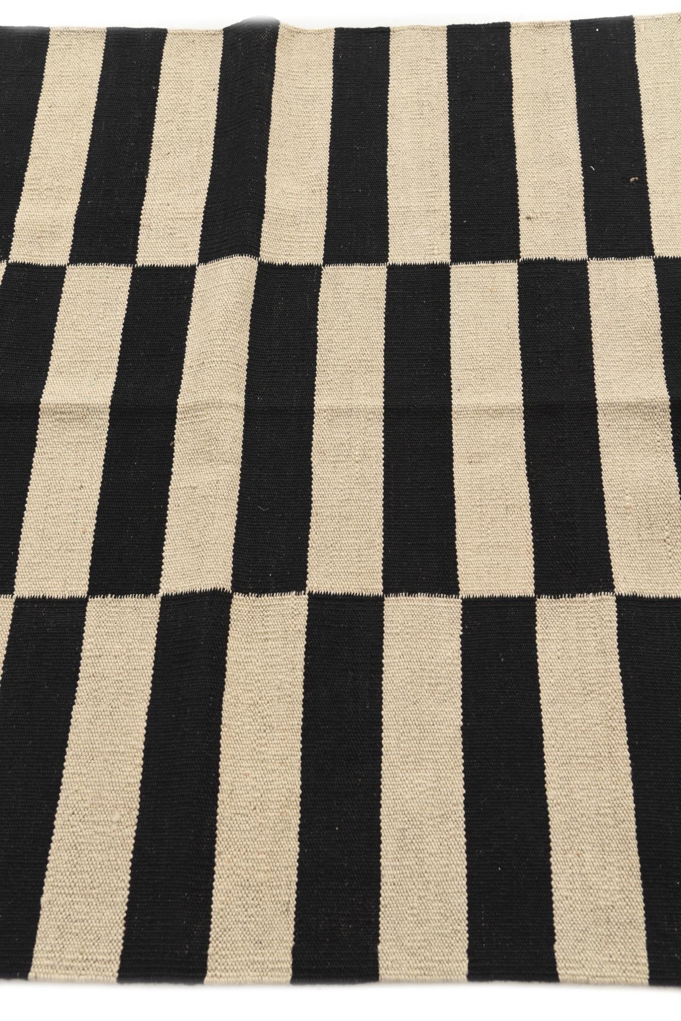 3' 4 x 4' 9 Hand Woven Kilim Modern Wool Rug
