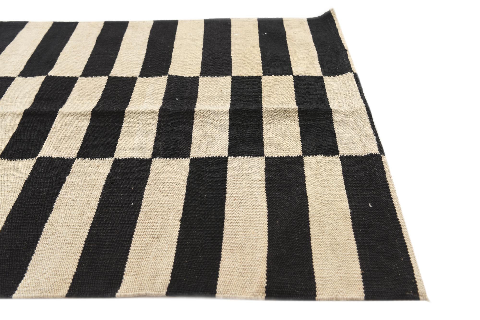 2' 8 x 3' 9 Hand Woven Kilim Modern Wool Rug