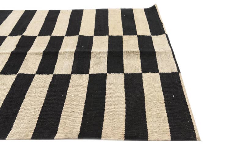 Detail image of 2' 8 x 3' 9 Hand Woven Kilim Modern Wool Rug