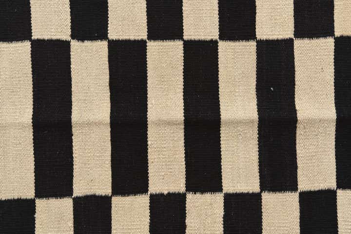 2' 8 x 3' 9 Hand Woven Kilim Modern Wool Rug