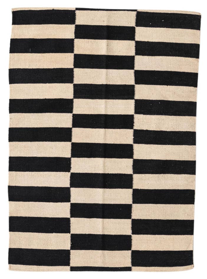 Detail image of 2' 8 x 3' 9 Hand Woven Kilim Modern Wool Rug