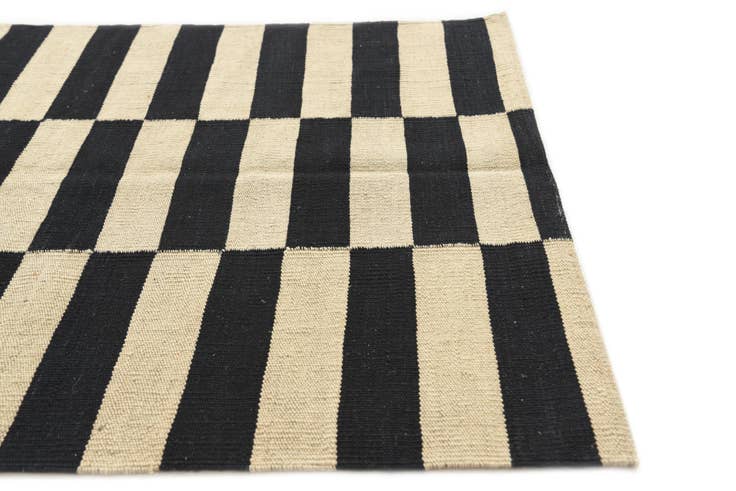 Detail image of 2' 7 x 3' 9 Hand Woven Kilim Modern Wool Rug