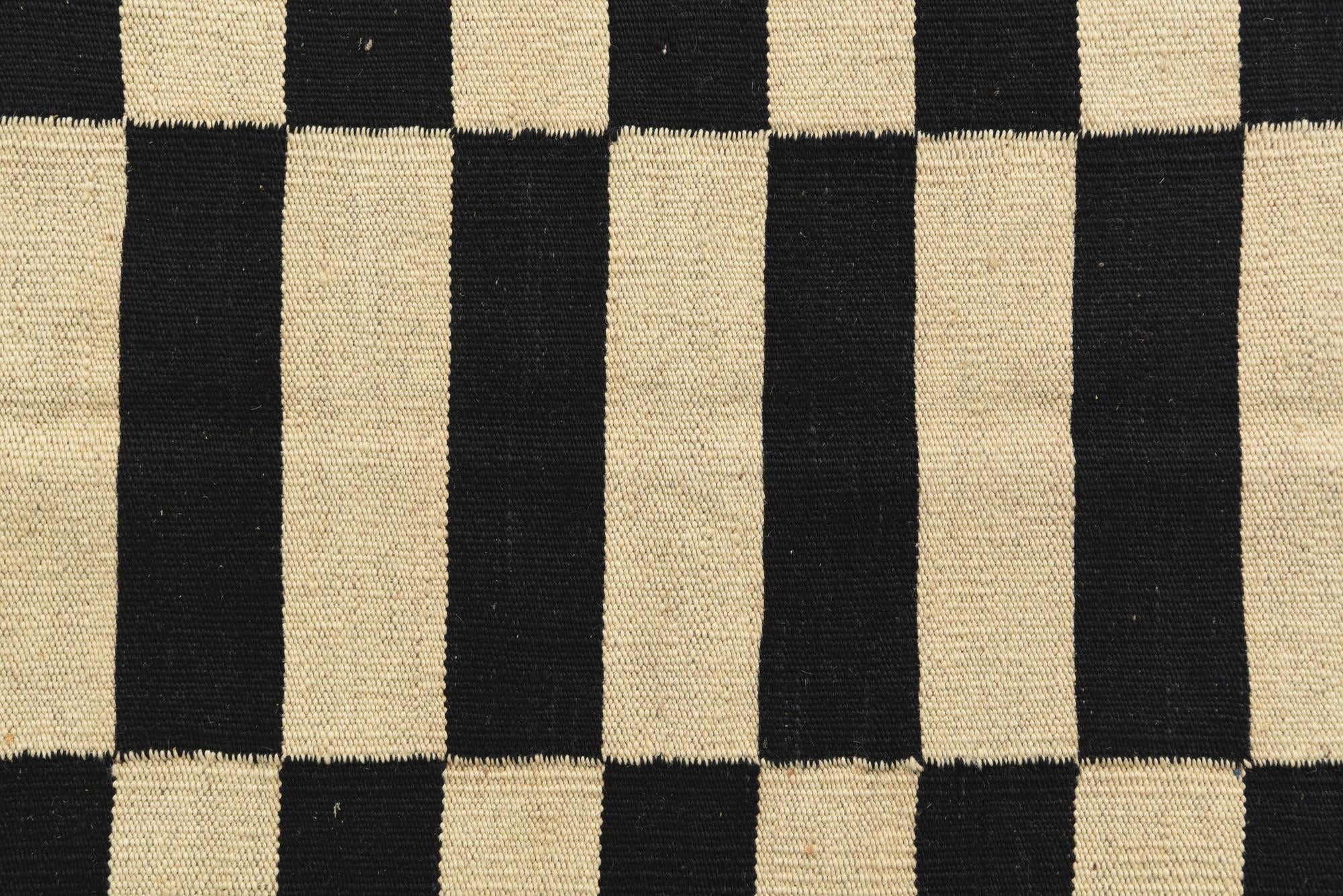 2' 7 x 3' 9 Hand Woven Kilim Modern Wool Rug