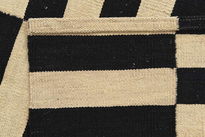2' 7 x 3' 9 Hand Woven Kilim Modern Wool Rug
