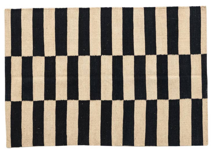 Detail image of 2' 7 x 3' 9 Hand Woven Kilim Modern Wool Rug