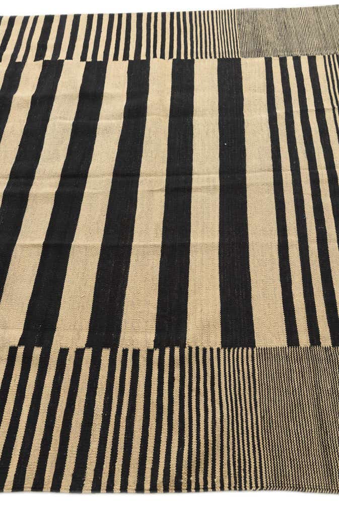 5' 9 x 7' 8 Hand Woven Kilim Modern Wool Rug