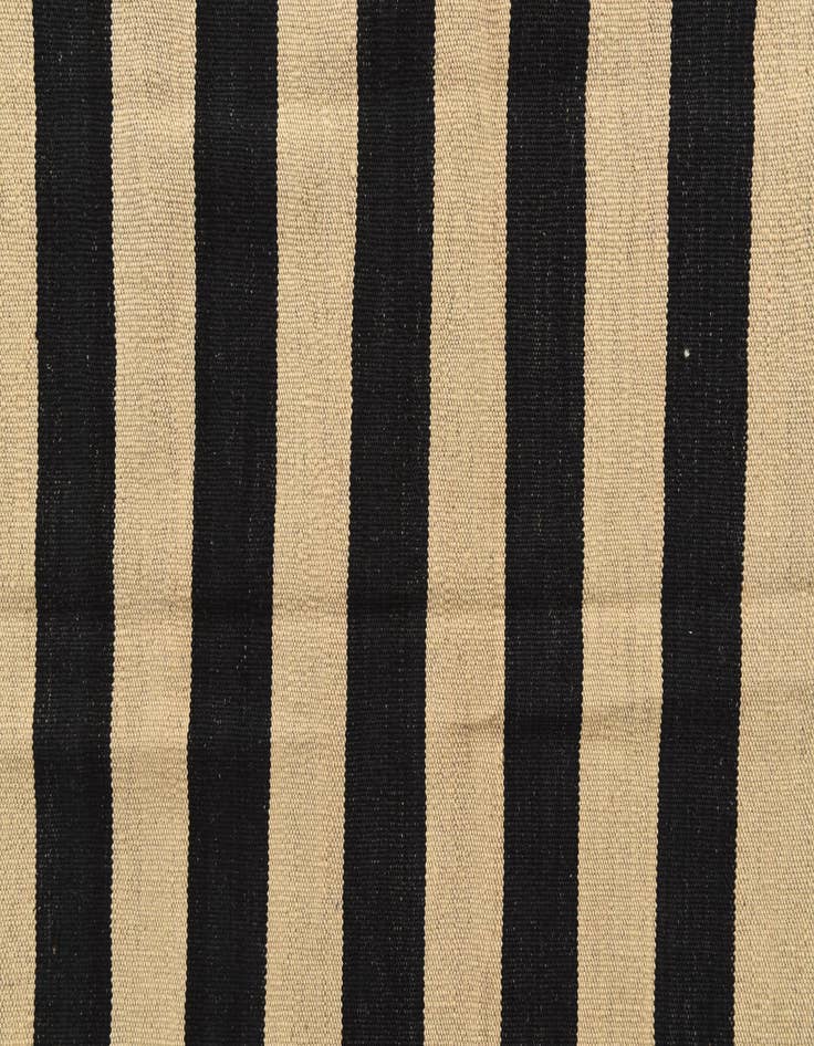 Detail image of 5' 9 x 7' 8  Hand Woven Kilim Modern Wool Rug