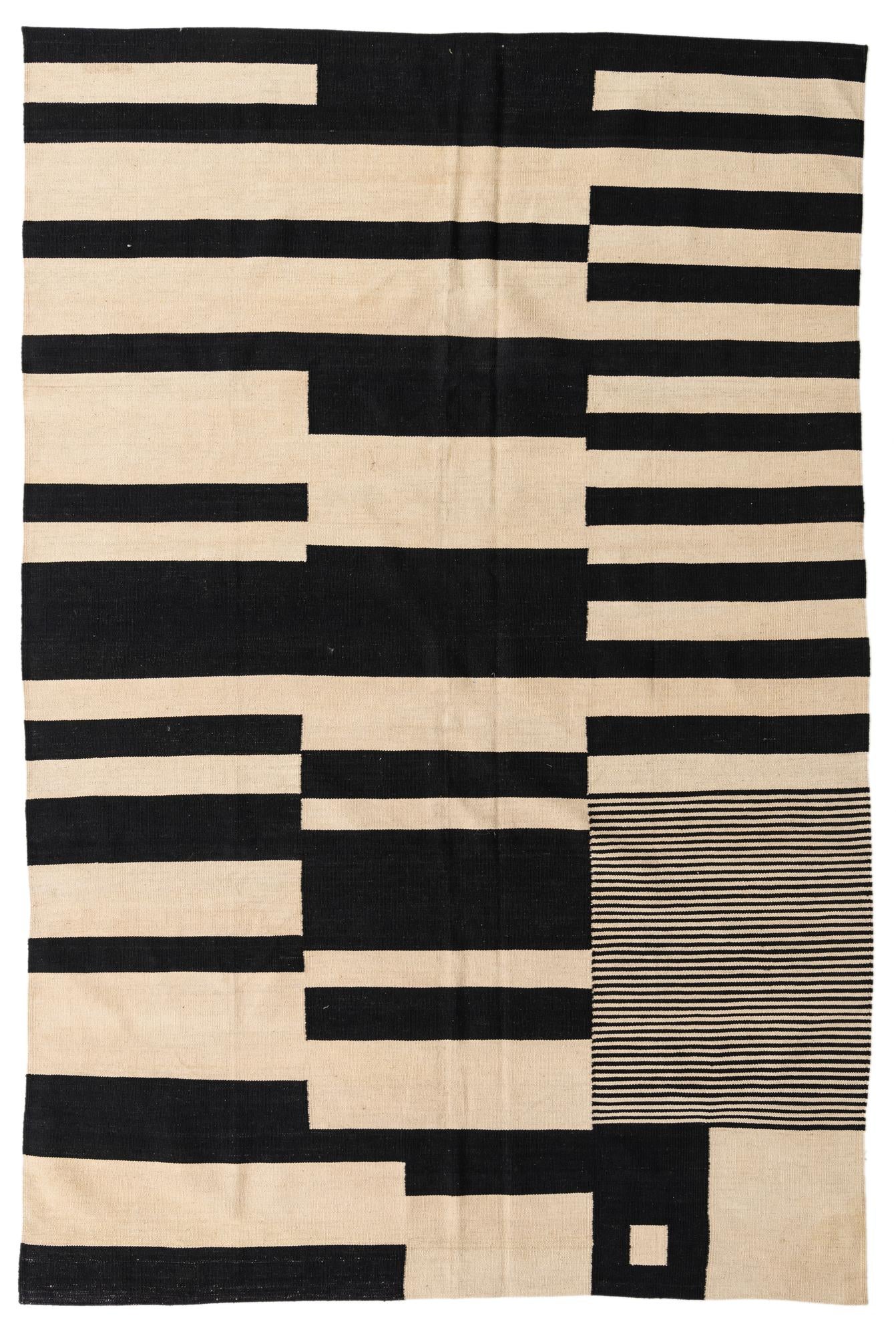 5' 7 x 10' 6 Hand Woven Kilim Modern Wool Rug