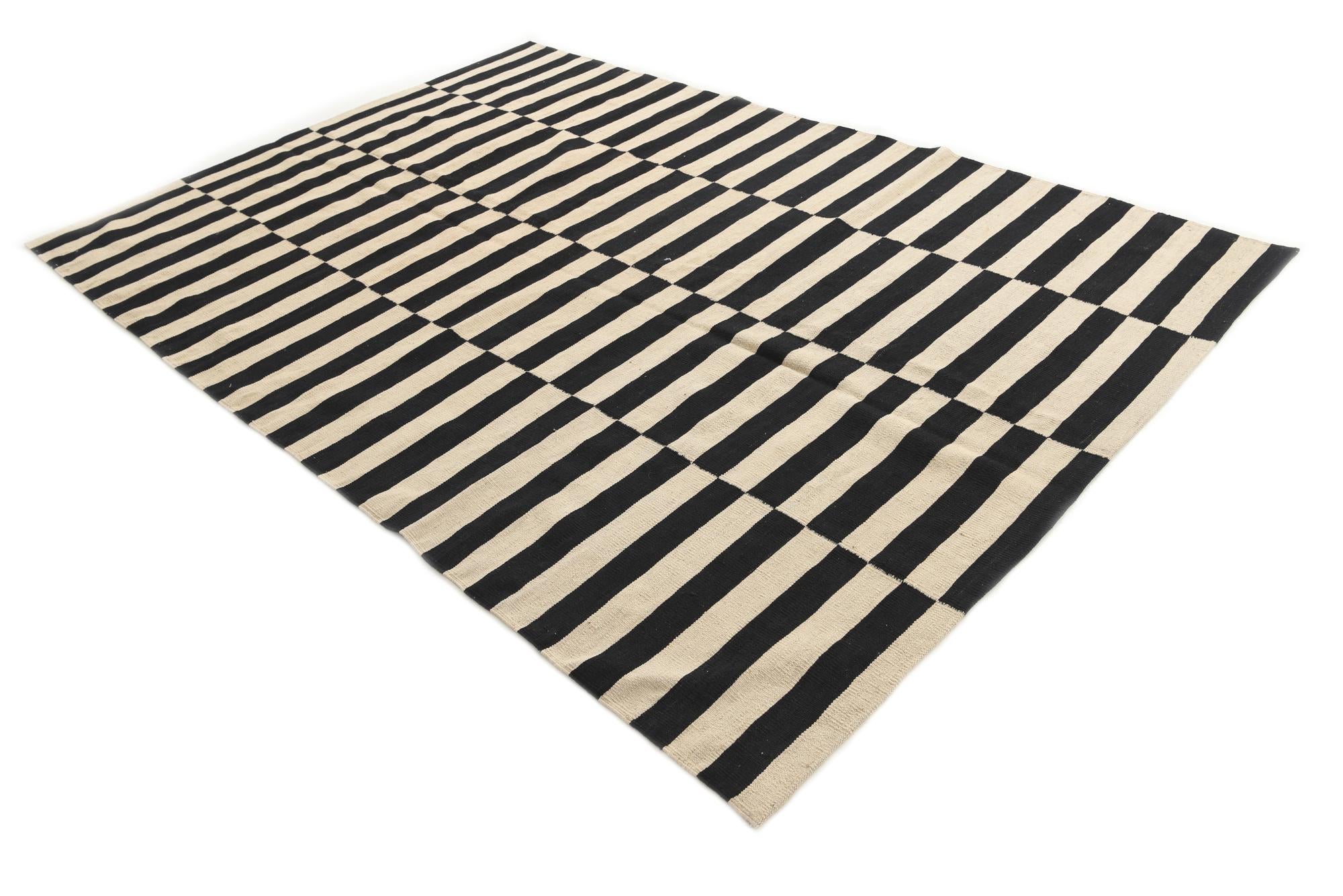 6' 7 x 9' 8 Hand Woven Kilim Modern Wool Rug