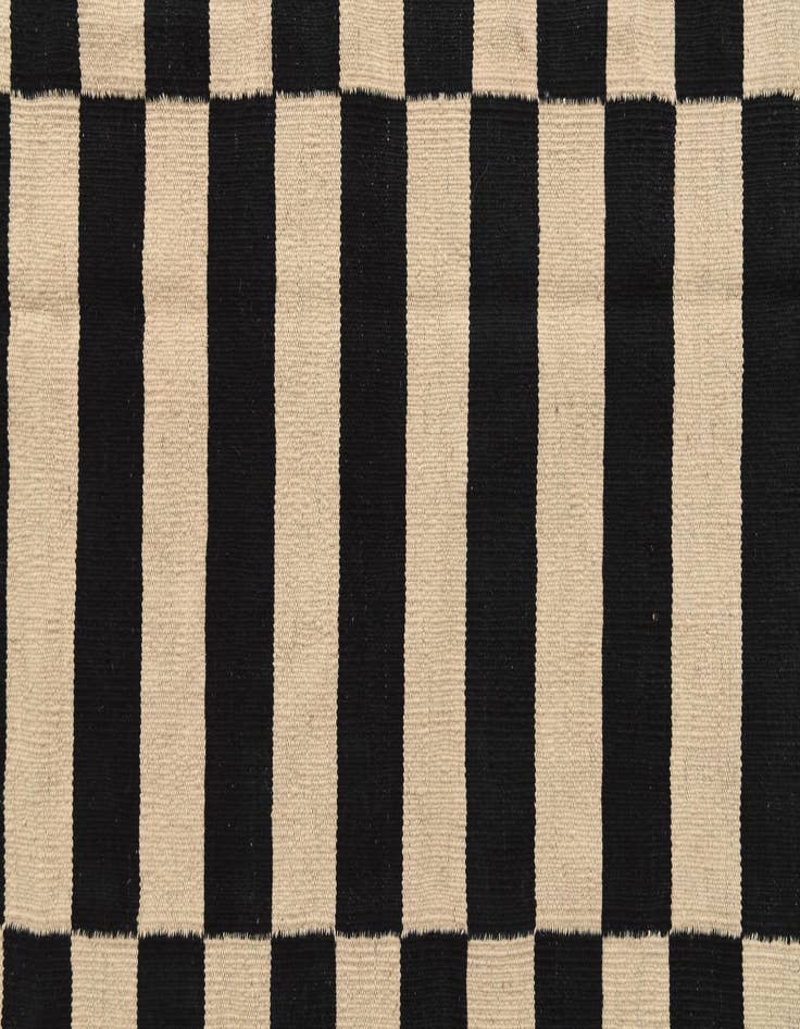 Detail image of 6' 7 x 9' 8  Hand Woven Kilim Modern Wool Rug