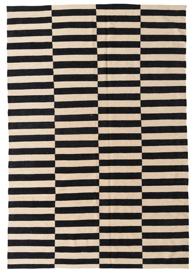 Detail image of 6' 7 x 9' 8 Hand Woven Kilim Modern Wool Rug