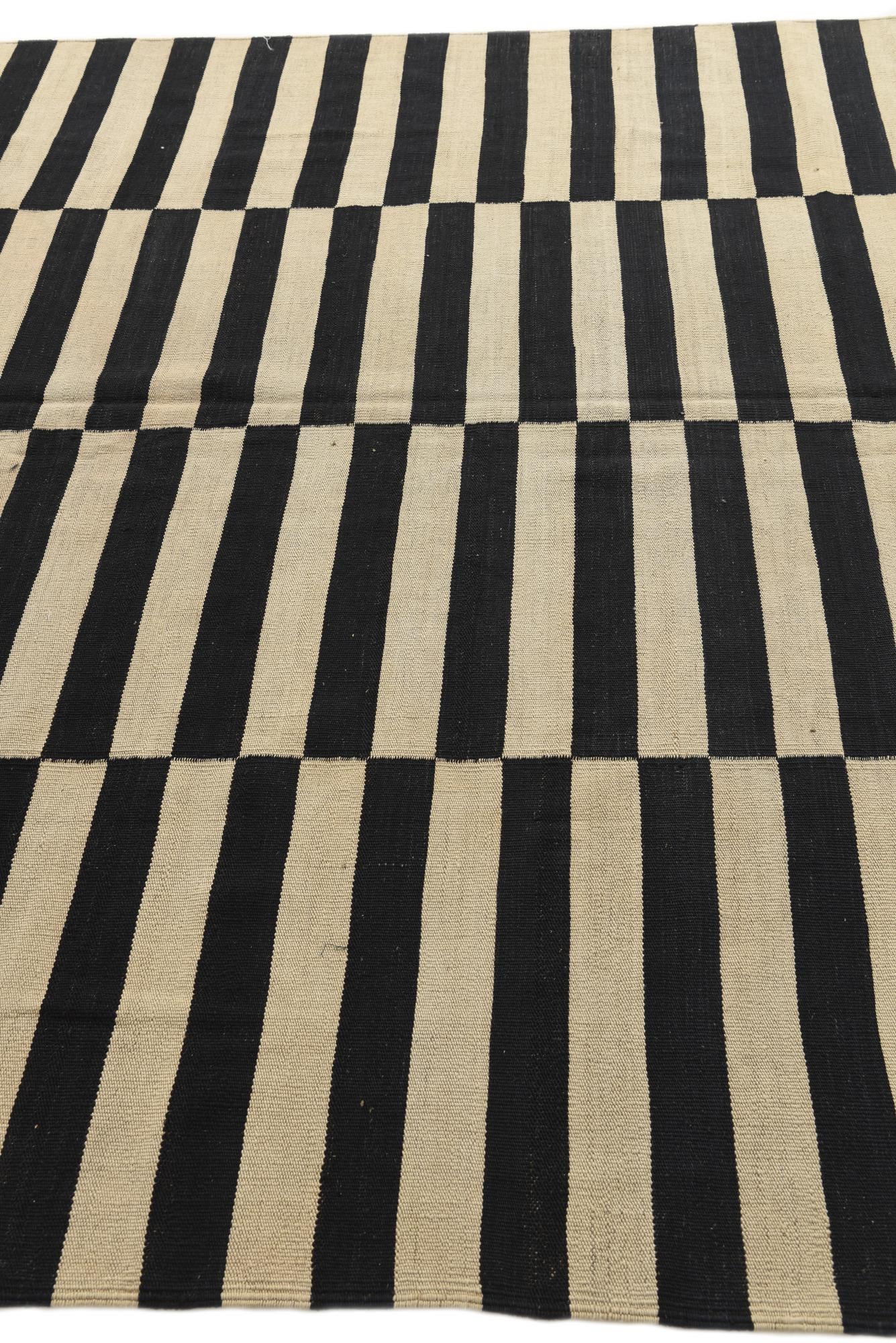 7' x 9' 10 Hand Woven Kilim Modern Wool Rug