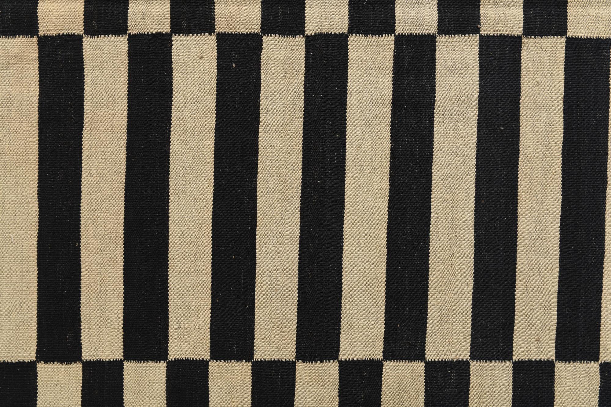7' x 9' 10 Hand Woven Kilim Modern Wool Rug