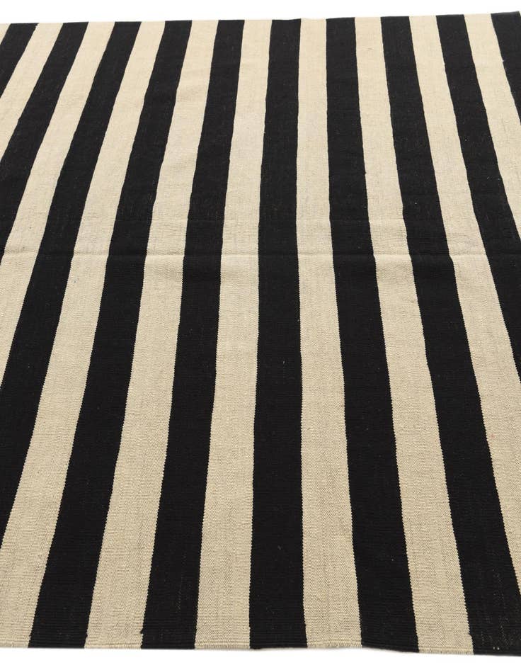 Detail image of 6' 8 x 9' 9  Hand Woven Kilim Modern Wool Rug