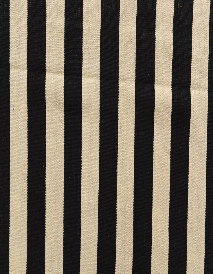 Detail image of 6' 8 x 9' 9  Hand Woven Kilim Modern Wool Rug