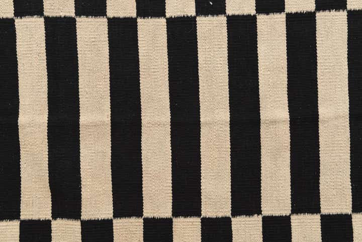 4' 2 x 6' Hand Woven Kilim Modern Wool Rug