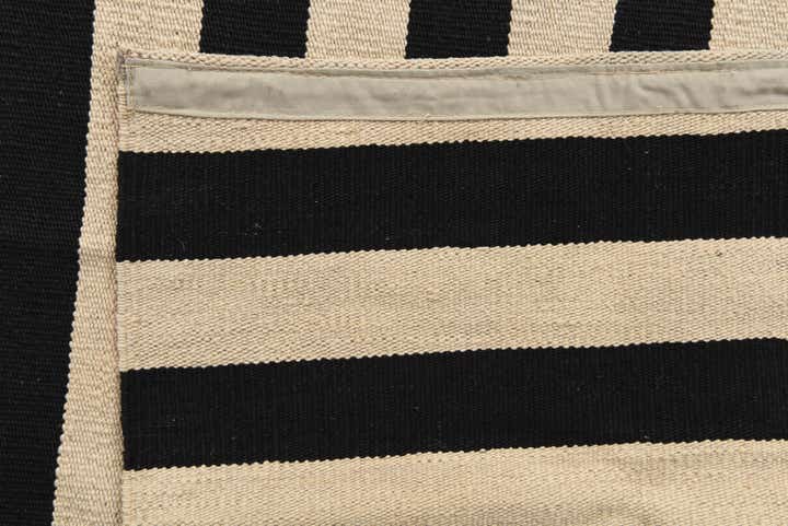 4' 2 x 6' Hand Woven Kilim Modern Wool Rug