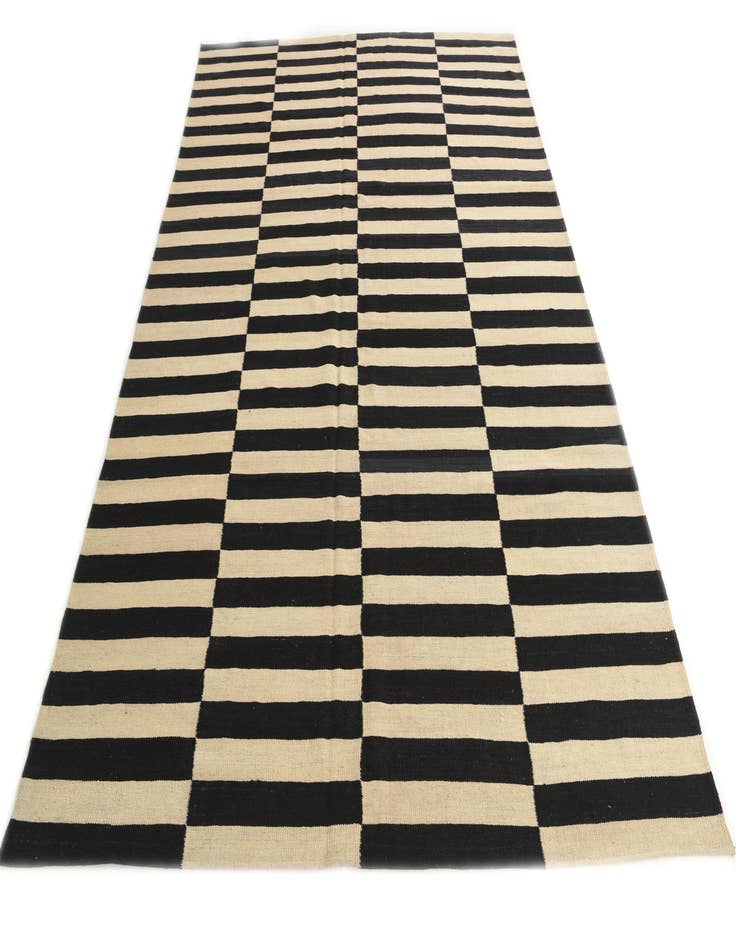 Detail image of 6' 9 x 9' 8  Hand Woven Kilim Modern Wool Rug